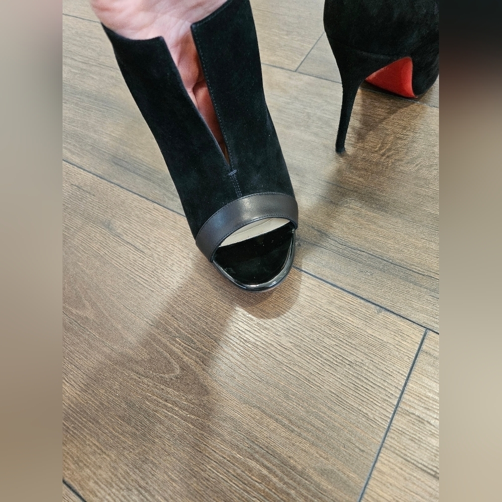 Christian Louboutin Diptic Black Peep-Toe Heels - Size 37 1/2 US 7.5-8 - Picture 7 of 16